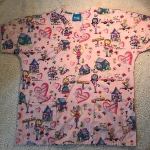 HQ scrub M with cat theme in pink